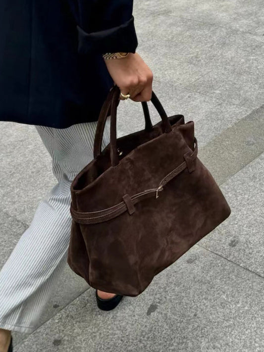 Diva Ladies' Handbag | Adjustable Shoulder Strap, Spacious Design 1