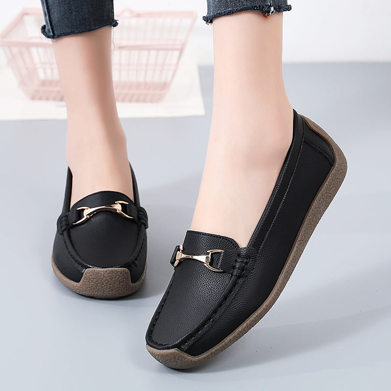 Luxe Leather Moccasins | Timeless Design, Comfortable Fit 8