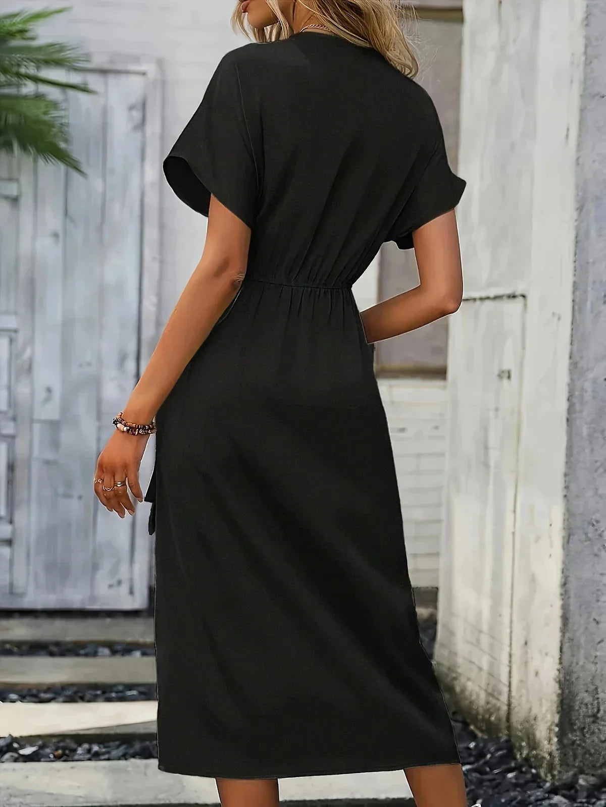 ALISSIA | Elegant wrap dress with refined details 6