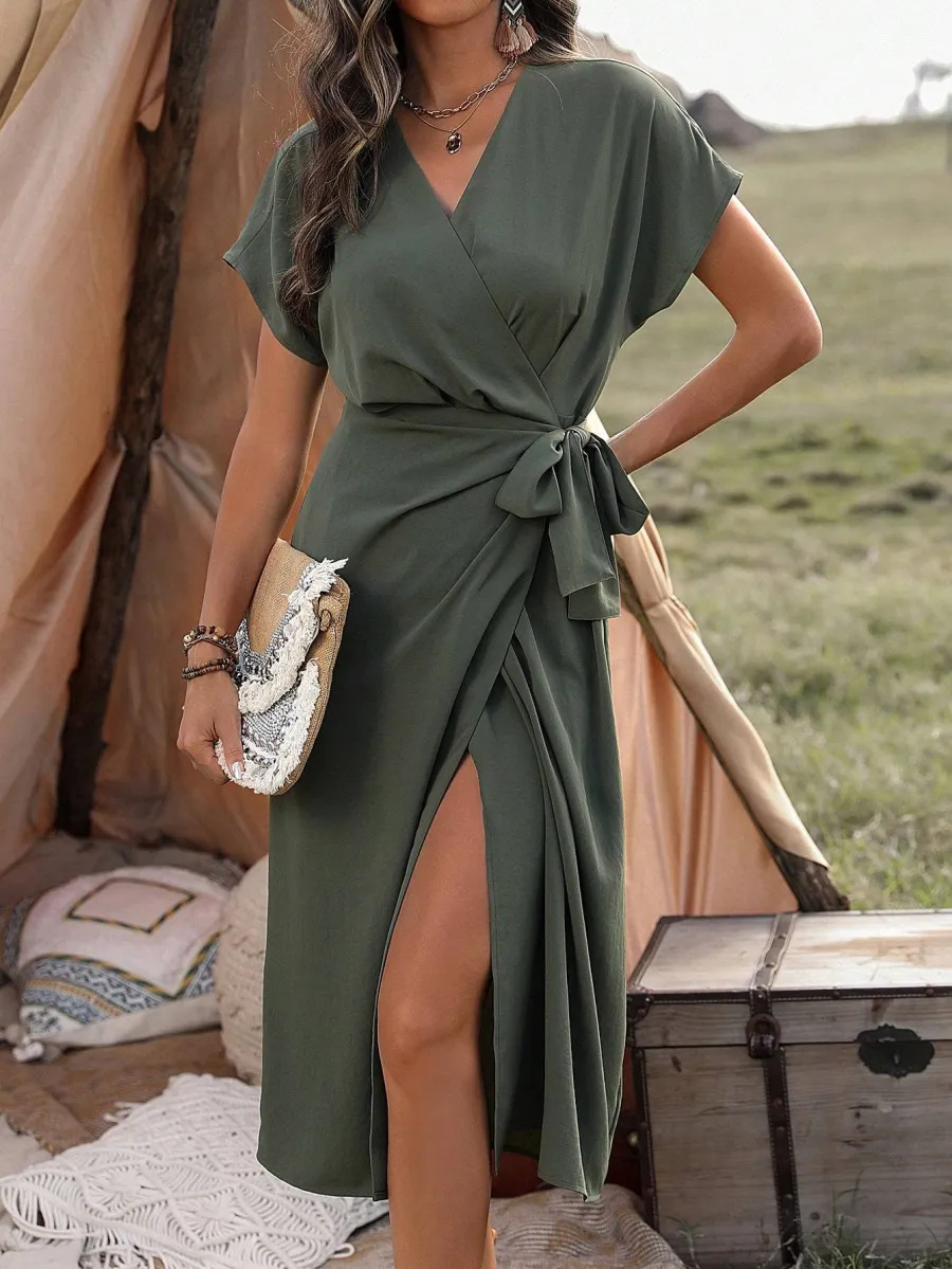 ALISSIA | Elegant wrap dress with refined details 9