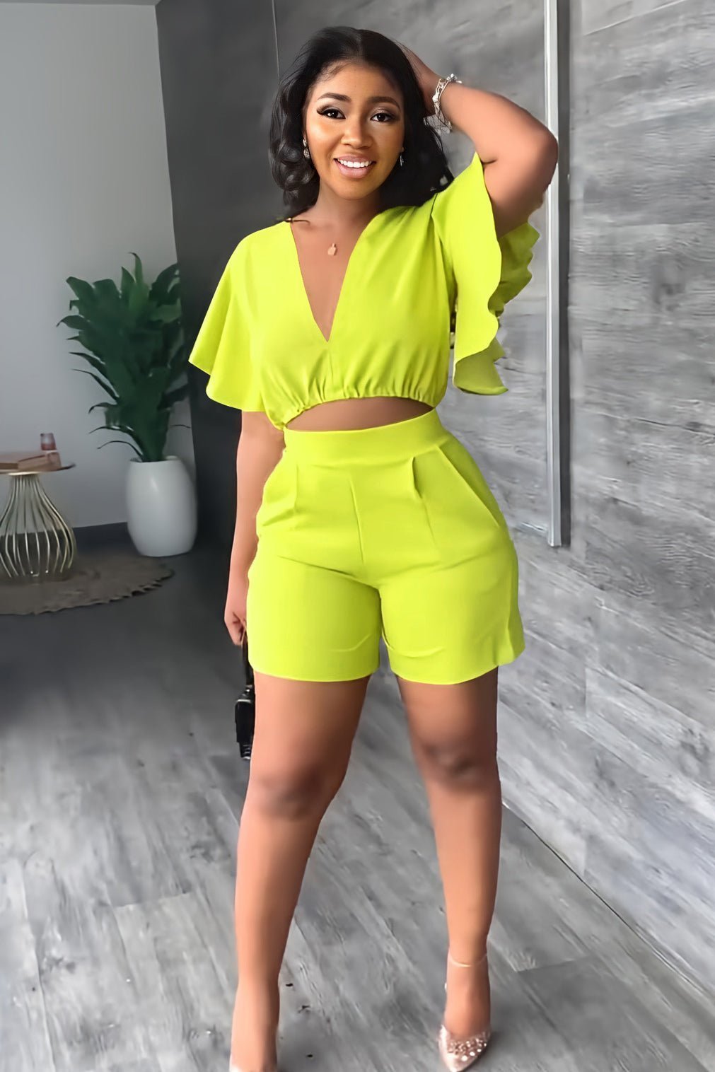 AMELAYA | Pleated Two-Piece Summer Set with V-Neck 0