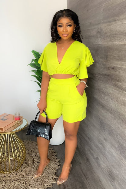 AMELAYA | Pleated Two-Piece Summer Set with V-Neck 3