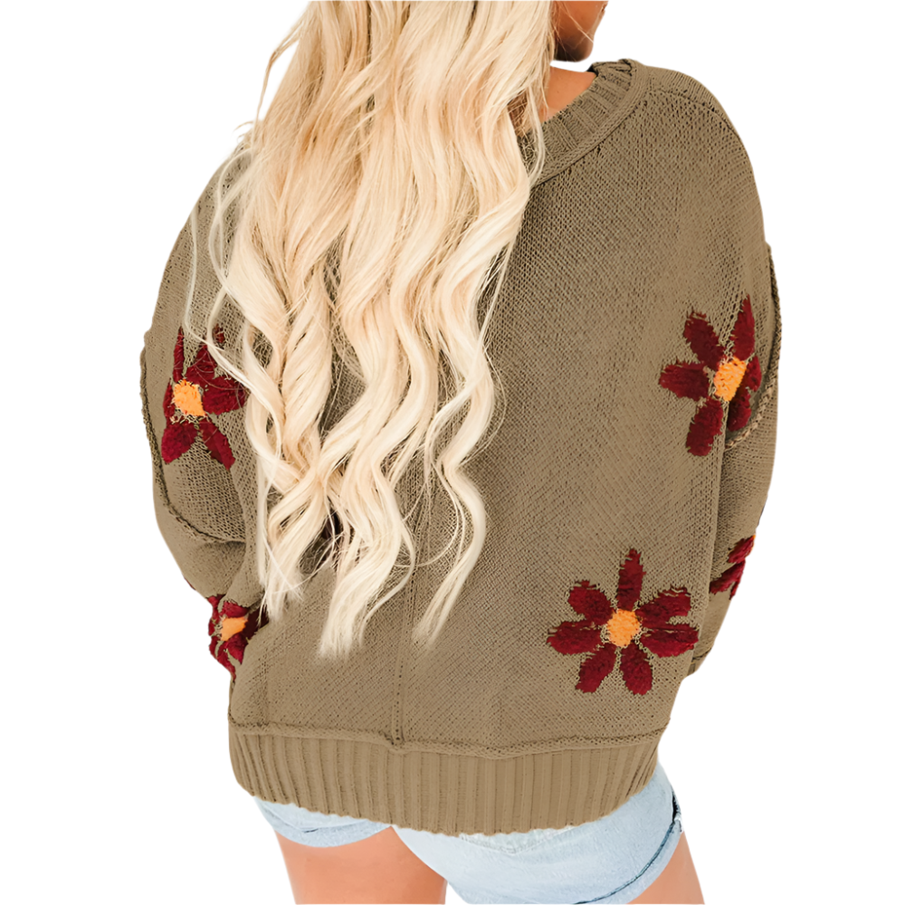 AURORA | Knitted sweater with large floral appliqués 2