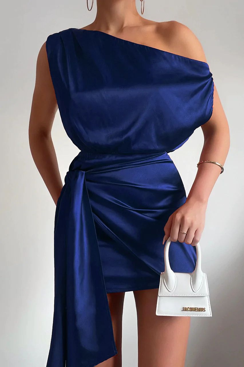 Avélie | Elegant One Shoulder Mini Dress in Satin Look 0