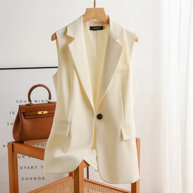 Diora | Classic Sleeveless Blazer Dress with Lapel Collar 1