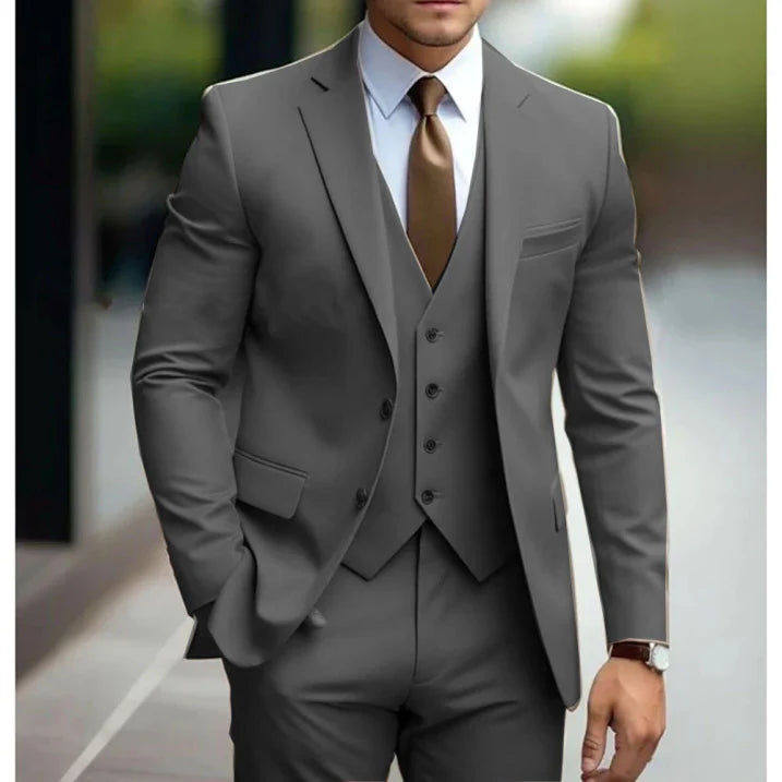 Dorian Men's Suit | Dark Green, 3-Piece Premium Fabric 2