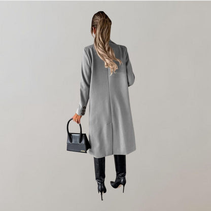 Elegant women's coat made of soft fabric | Timeless and comfortable design 4