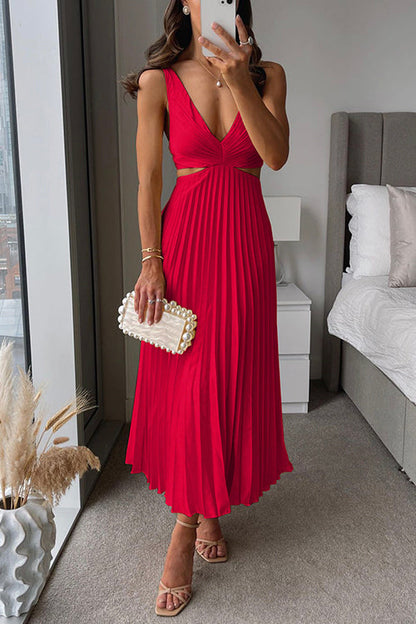 Elunara | Midi Dress with Pleated Skirt and Subtle Cut-Outs 4