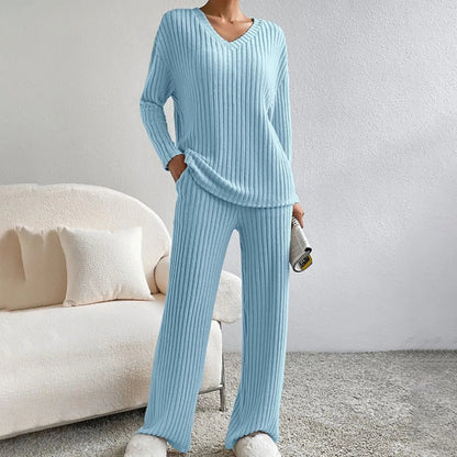 Lena – Stylish Knitted Set with V-neck | Comfort & Elegance 11