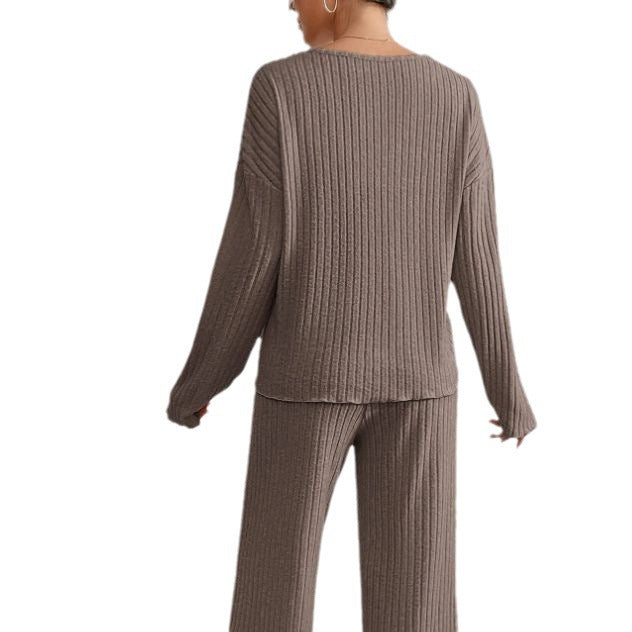 Lena – Stylish Knitted Set with V-neck | Comfort & Elegance 6