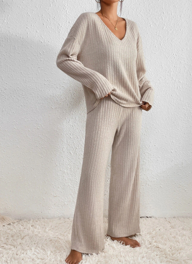 Lena – Stylish Knitted Set with V-neck | Comfort & Elegance 7