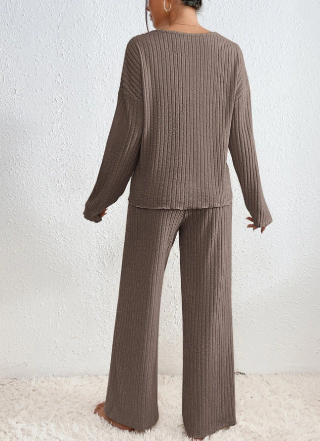 Lena – Stylish Knitted Set with V-neck | Comfort & Elegance 8