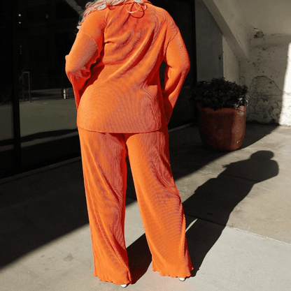Lunéra | Two-Piece Women's Suit with Loose Draped Trousers 6
