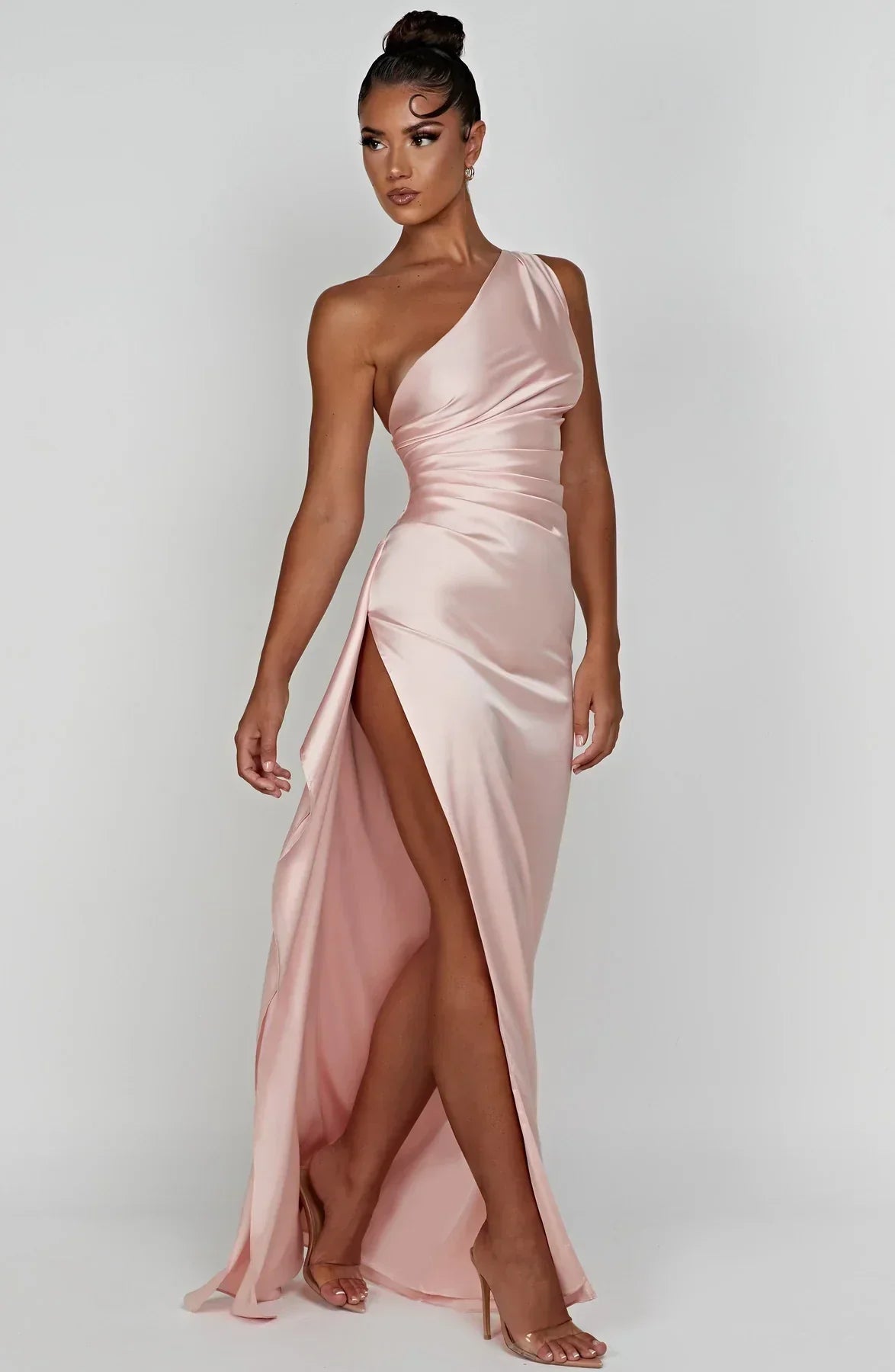 Luxury One-Shoulder Split Dress 10
