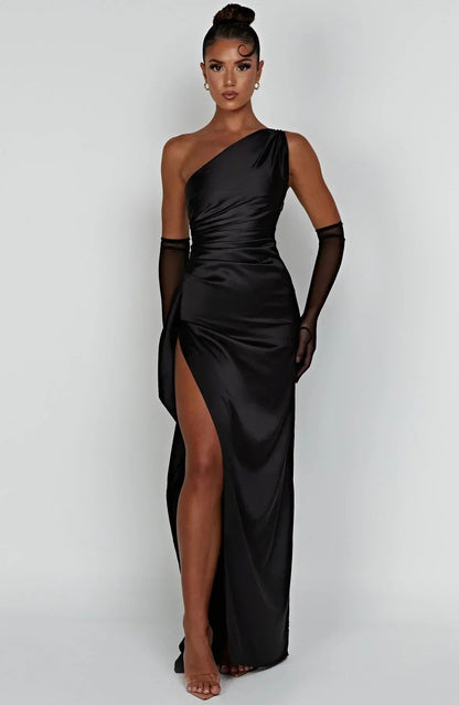 Luxury One-Shoulder Split Dress 9