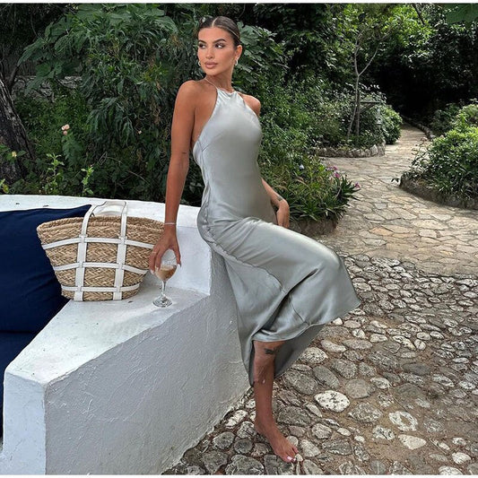 MILAY | Airy summer dress with spaghetti straps and a loose fit 1
