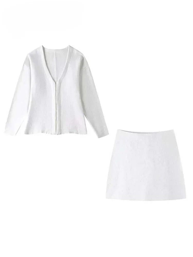 MIREILLE – Chic Blazer & Skirt Set for a Confident Look 5
