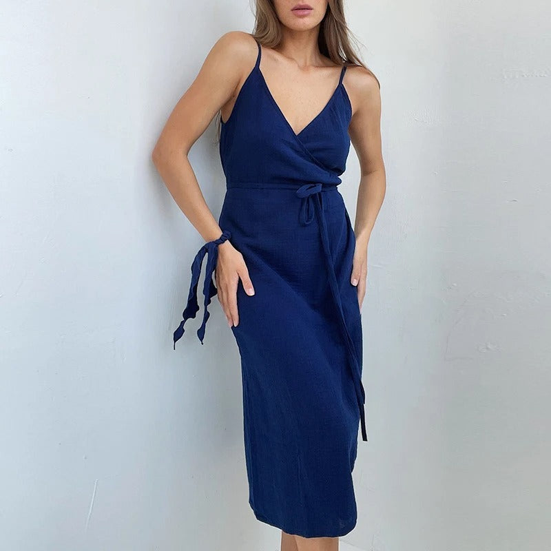 MOLLY | Sleeveless Crepe Summer Dress with V-neck 3