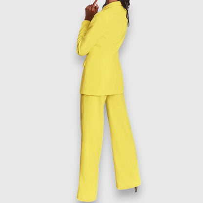 Mila Women's Set | Elegant Blazer and Trousers, Comfortable and Chic 8