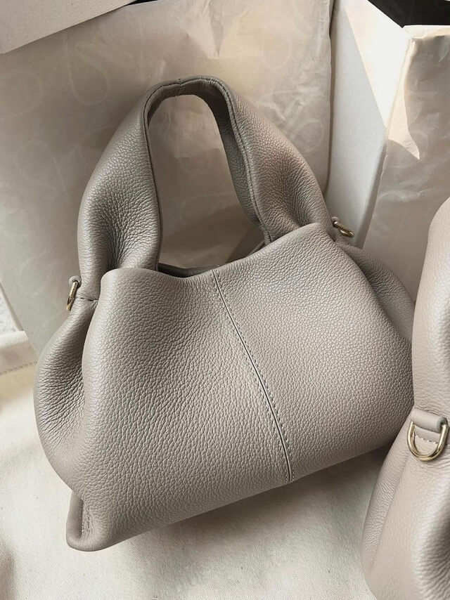 Mila Women's Shoulder Bag | Timeless Design 4