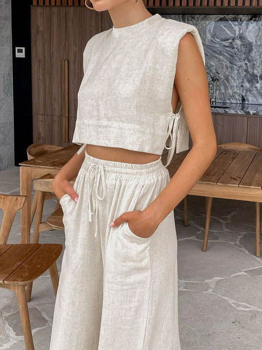 NALANI | Summer outfit with cropped top and wide-leg trousers 0