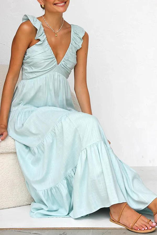 NAOMI | Airy maxi dress with elegant layers and flair 6