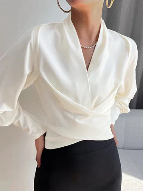 NEVINA | V-Neck Blouse with Puff Sleeves and Fitted Waist 2