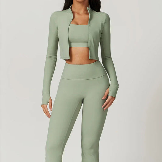NYRA | Seamless Sports Set with Sculpting Fit and Breathable Comfort 1