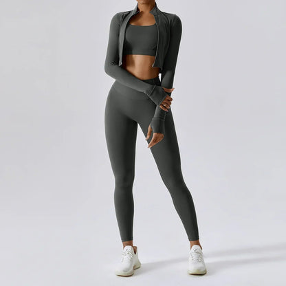 NYRA | Seamless Sports Set with Sculpting Fit and Breathable Comfort 10