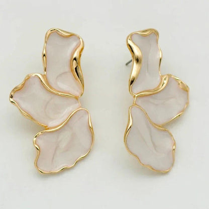 OANA | Romantic Flower Earrings with Elegant Flair 0