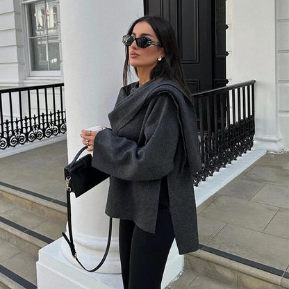 Oversized wool coat with button closure and luxury lining 6