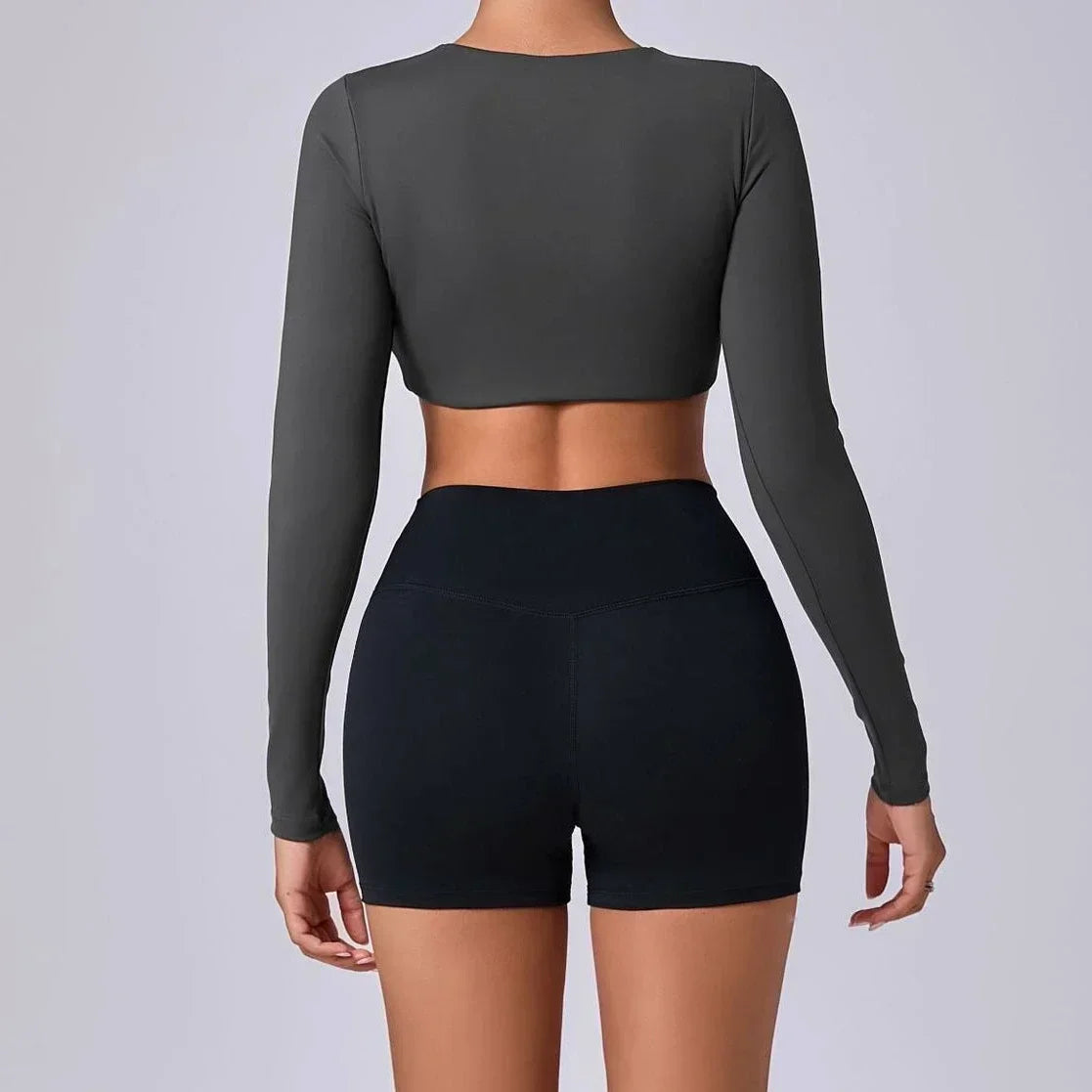 REYA | Cropped Longsleeve Top with Push-up Effect 2