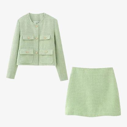 SABRA | Vintage Two-Piece Set with Timeless Flair 4