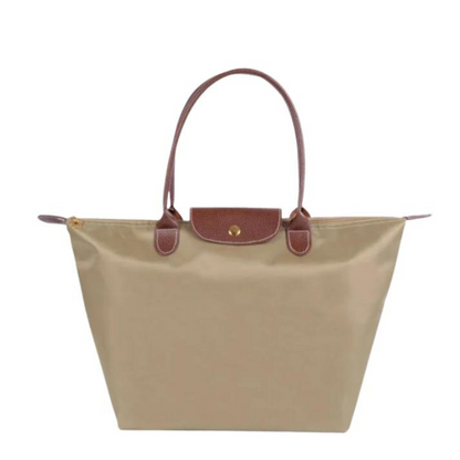SOLÈNE | Luxury shoulder bag with timeless elegance 6
