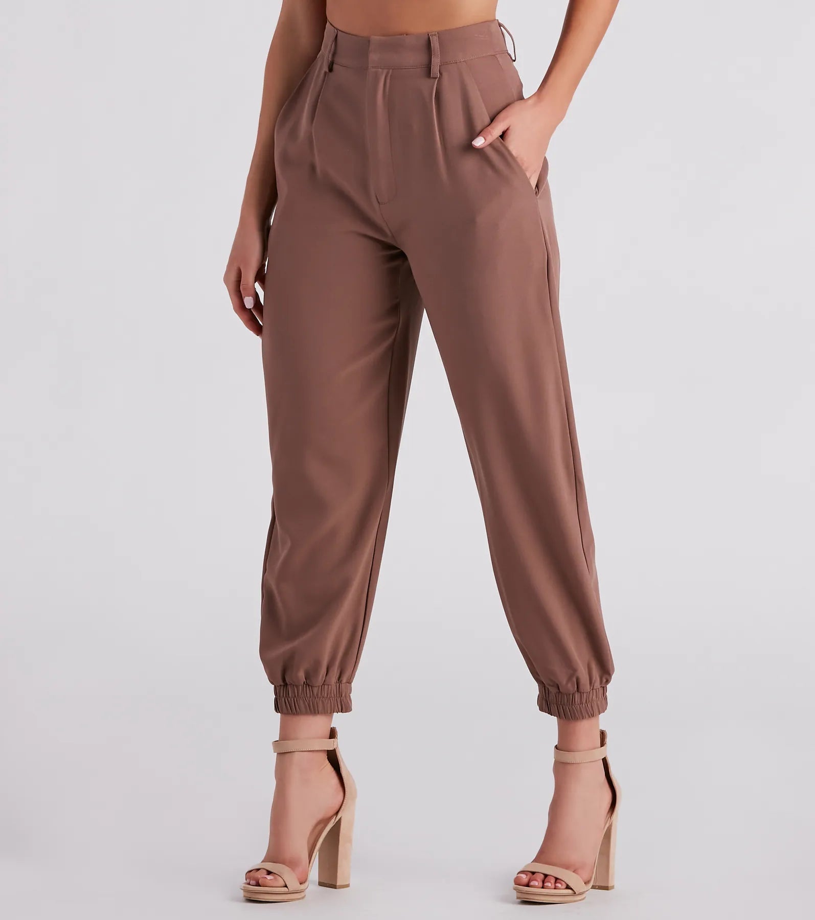 SYLVA | Slim-Cut Trousers with a Modern Fit 1