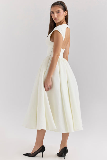 Victoria – Elegant Dress | Timeless Design | Flattering Fit | Luxury & Comfort 7