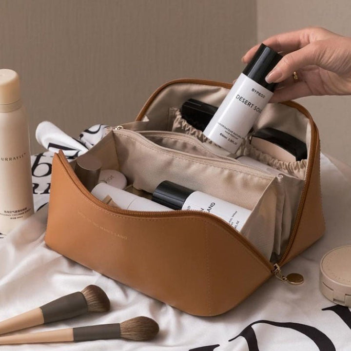 Wendy Women's Makeup Bag | PU Leather and Polyester, Elegant 7