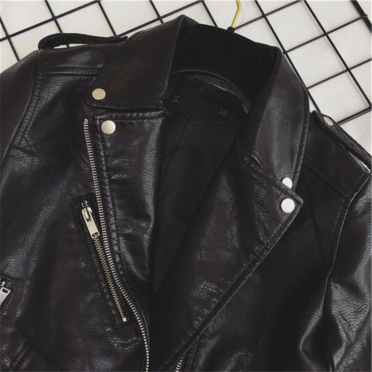 Willem Dames Jacket | Timeless Biker Design with Scalloped Collar 3