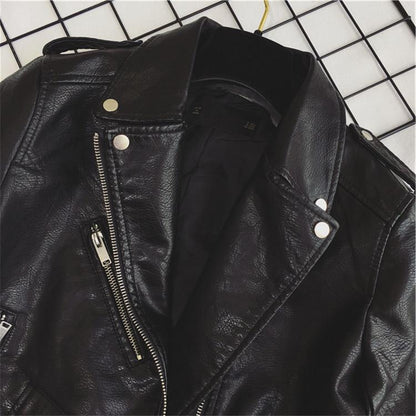 Willem Dames Jacket | Timeless Biker Design with Scalloped Collar 3