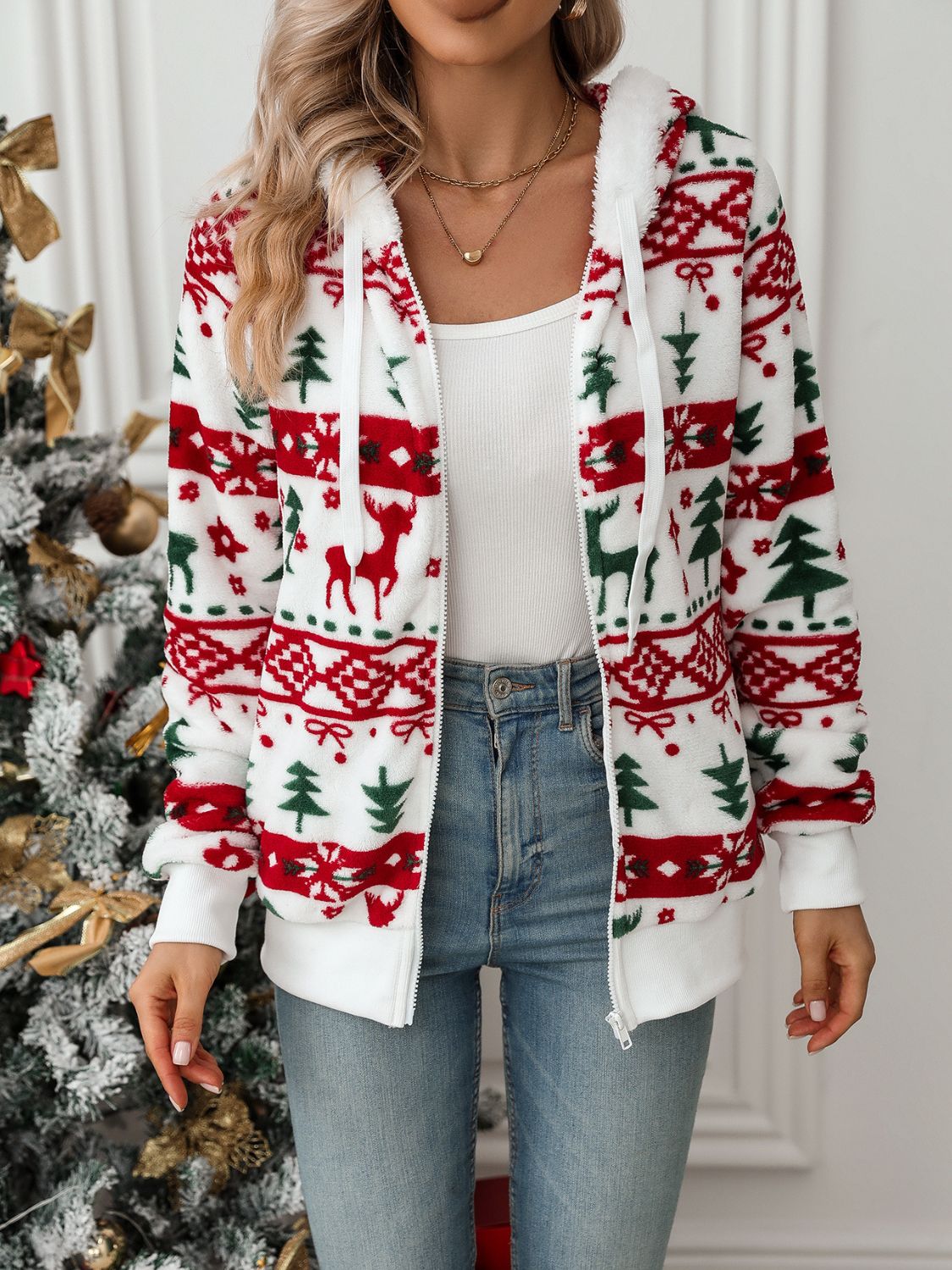 Women's Christmas Hoodie | Comfortable Fit with Reindeer 2