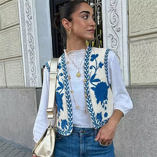 ZARIA | Embroidered Vest with Blue Flowers 0