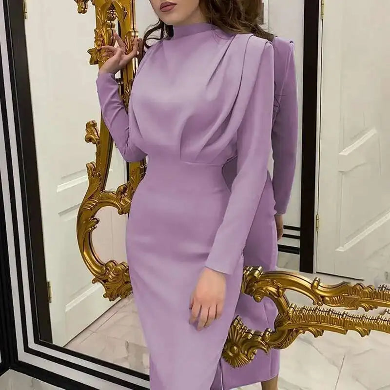 ZAYRA | Midi dress with turtleneck collar and elegant lines 4